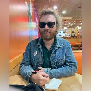 Meet your Posher, Harry